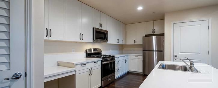 Sold - Class A Luxury Apartment Community in Clovis California: 2445 E Copper Ave, Clovis, CA 93619